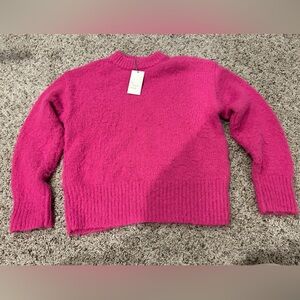 NWT Never Worn Bright Pink Super Soft Fuzzy Crewneck Sweater, Medium